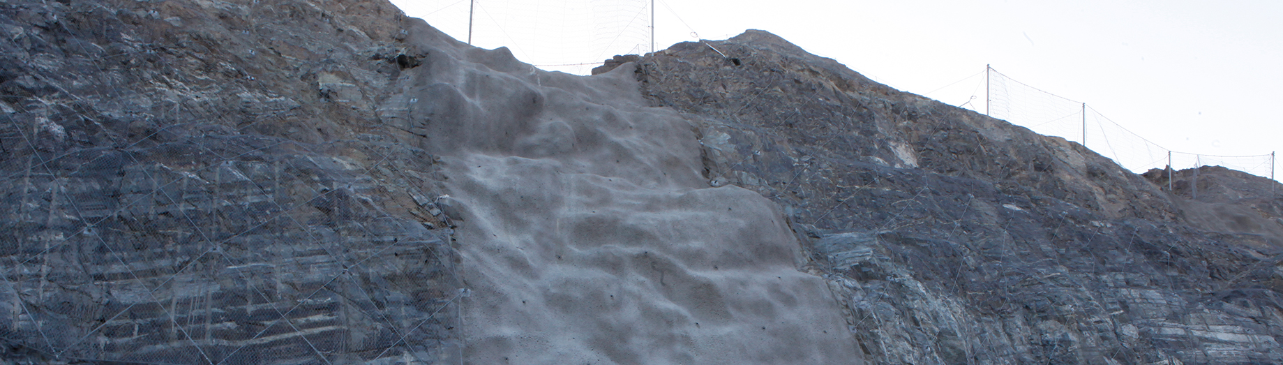 Slope protection work for the Dubai-Fujairah Freeway